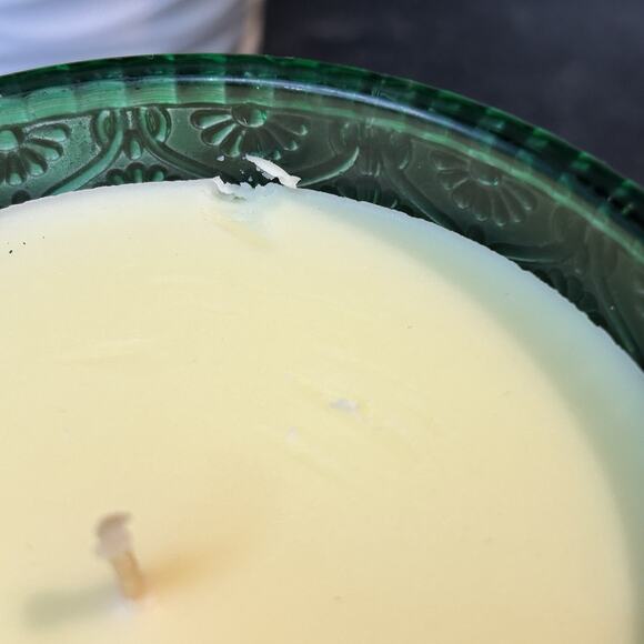 Pier 1 HOLIDAY FOREST Single Wick Scented Candle Green Decorative Glass Jar 19oz - Picture 6 of 10